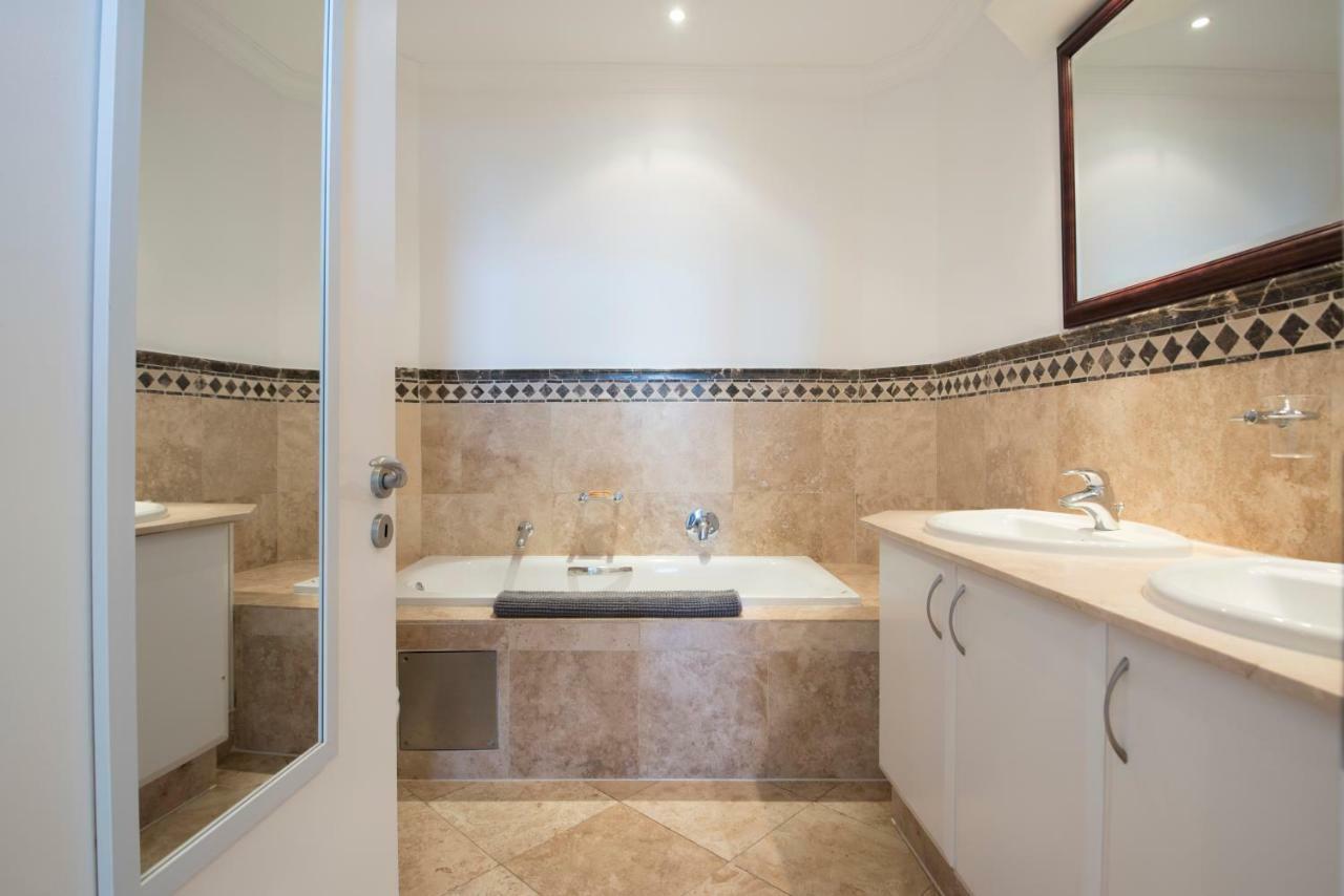 702 Oyster Schelles Apartment Durban Ngoại thất bức ảnh